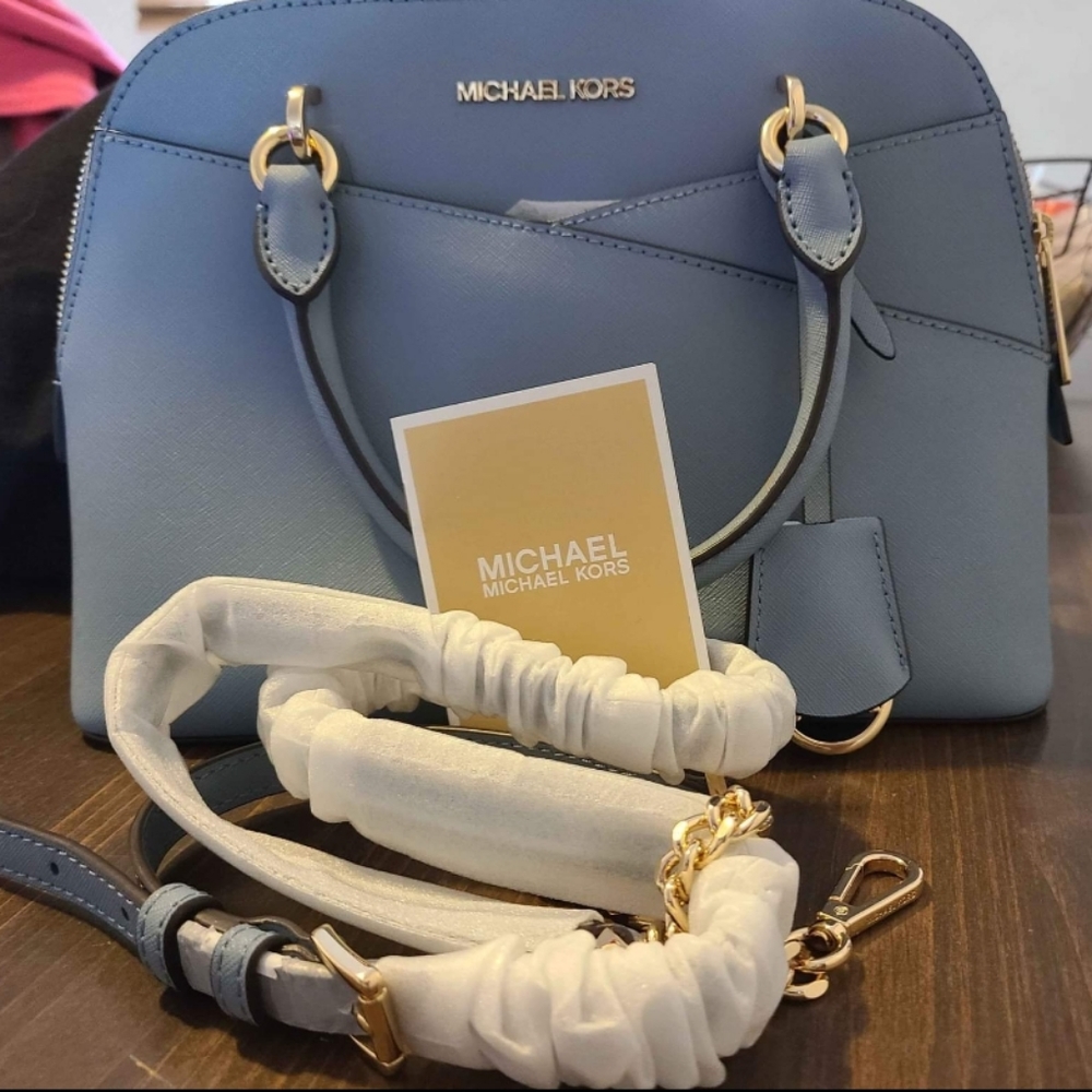 Purse - Picture 4 of 4